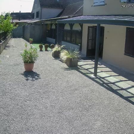 Hotel La Grotte Sagy  외부 사진