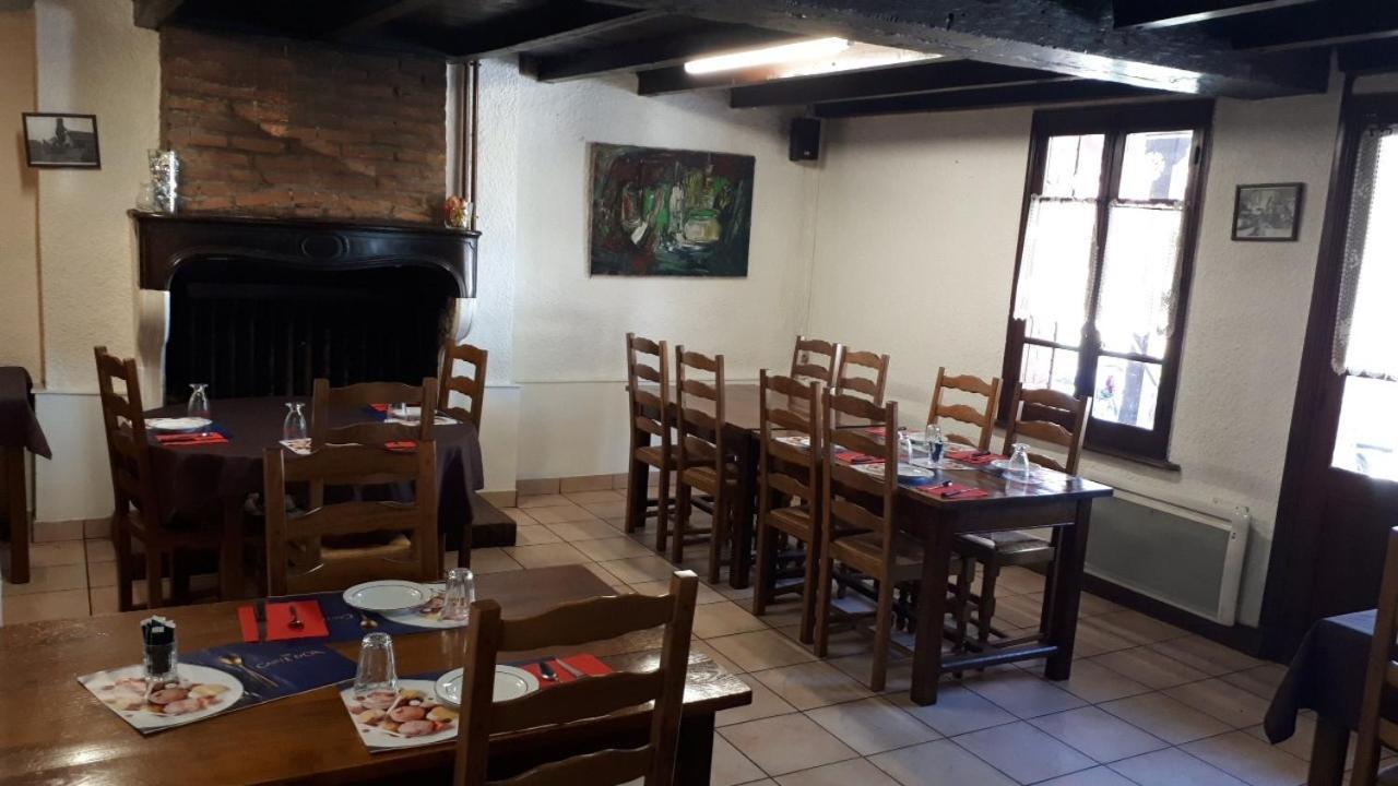 Hotel La Grotte Sagy  외부 사진